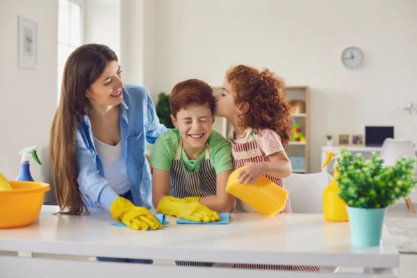 Dành Thời Gian Cho Con Để Giúp Con Rời Xa Điện Thoại
